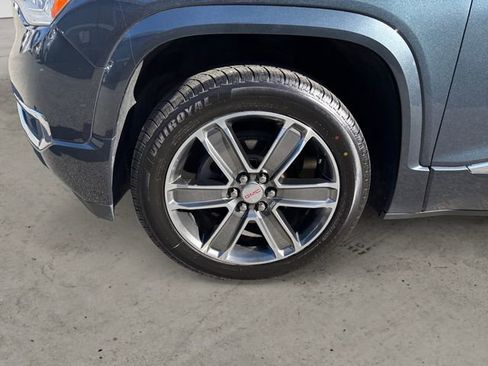 Used 2019 GMC Acadia Denali w/ GMC Pro Grade Package image 14