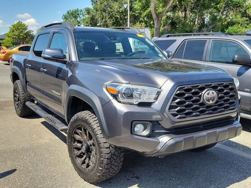 Used 2020 Toyota Tacoma TRD Off-Road AWD/4WD image 1