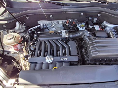 Used 2019 Volkswagen Atlas SE w/ Towing Package AWD/4WD image 22