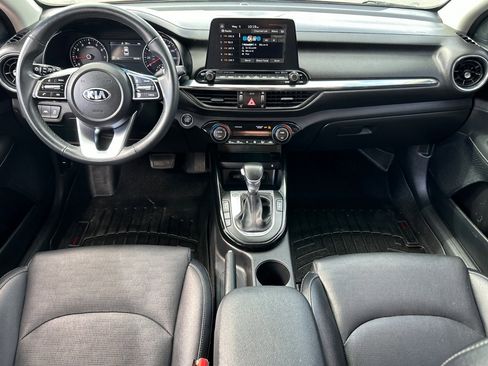 Used 2019 Kia Forte EX w/ Option Group 020 FWD image 14