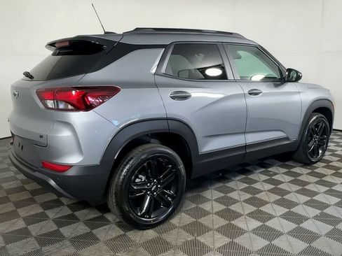 New 2026 Chevrolet TrailBlazer LT w/ Convenience Package AWD/4WD image 9