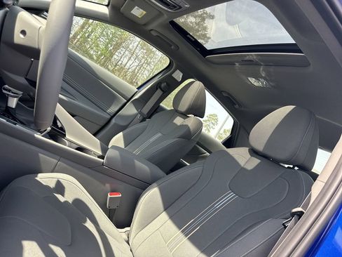 New 2026 Hyundai Elantra SEL Sport Premium FWD image 31