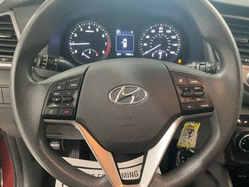 Used 2016 Hyundai Tucson SE w/ Option Group 02 AWD/4WD image 16