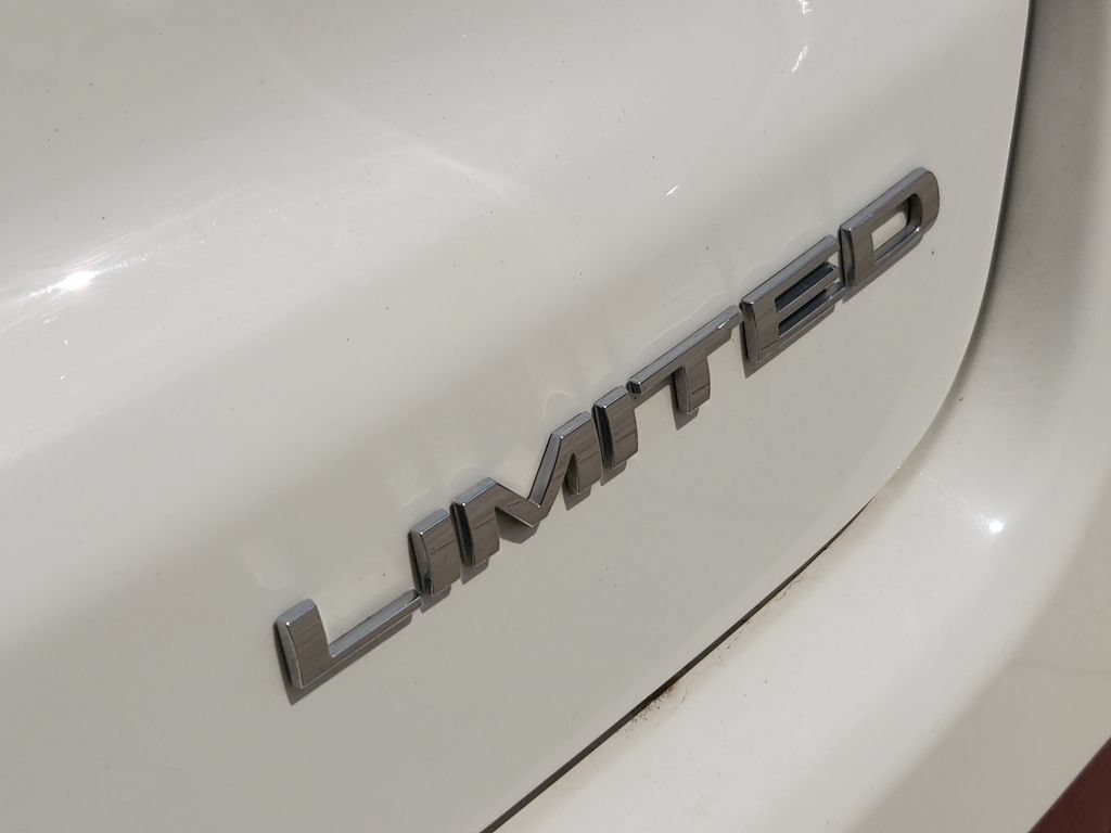 Used 2021 Jeep Compass Limited AWD/4WD image 13