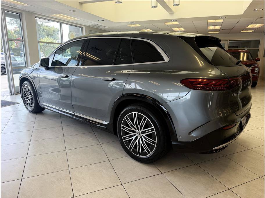Used 2023 Mercedes-Benz EQS 580 4MATIC SUV w/ Exclusive Trim Package image 7