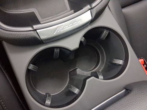 New 2026 Porsche Macan image 26