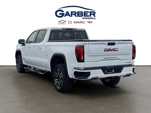 Used 2024 GMC Sierra 1500 AT4 w/ AT4 Preferred Package AWD/4WD image 3