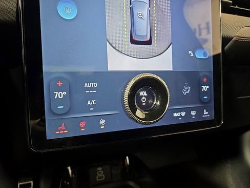 Used 2025 Ford Mustang Mach-E Premium w/ Sport Appearance Package image 15