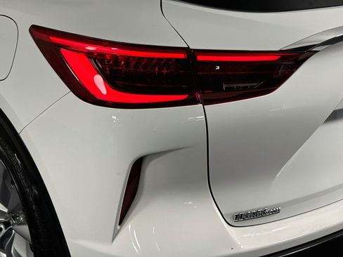 Used 2021 INFINITI QX50 Luxe FWD image 36
