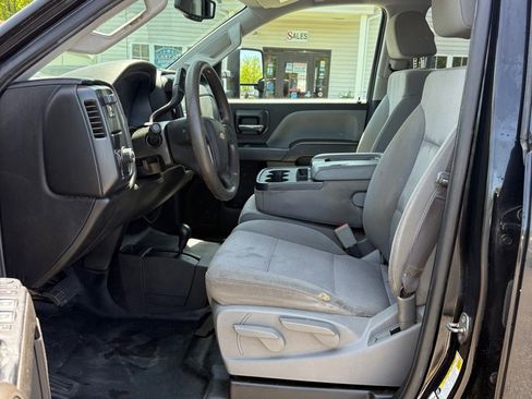 Used 2017 Chevrolet Silverado 2500 W/T w/ WT Convenience Package AWD/4WD image 10