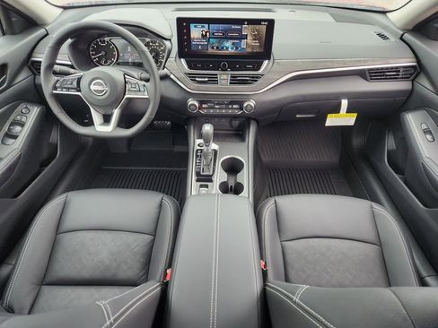 New 2026 Nissan Altima 2.5 SV FWD image 18