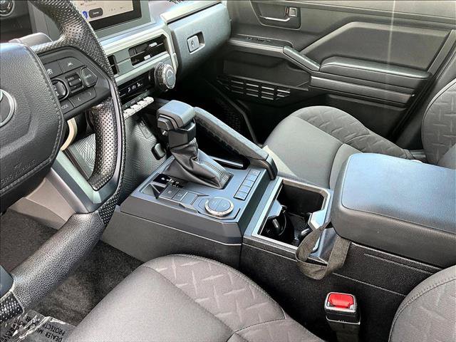 Used 2025 Toyota Tacoma 2WD Double Cab image 15