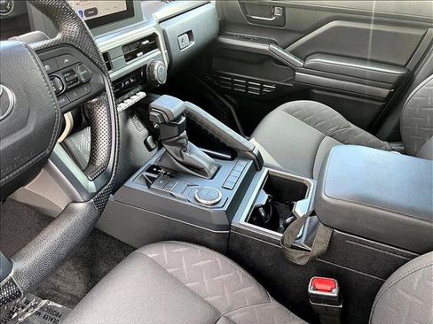 Used 2025 Toyota Tacoma SR5 RWD image 15