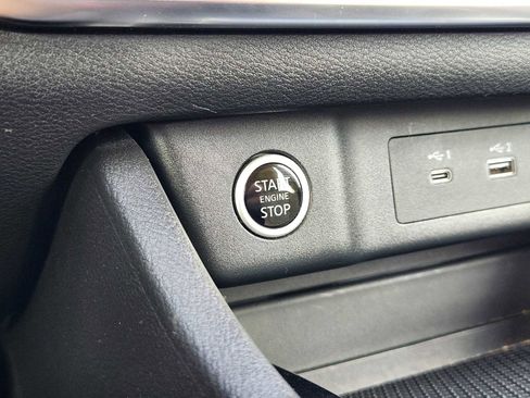 Used 2023 Nissan Rogue SV FWD image 21