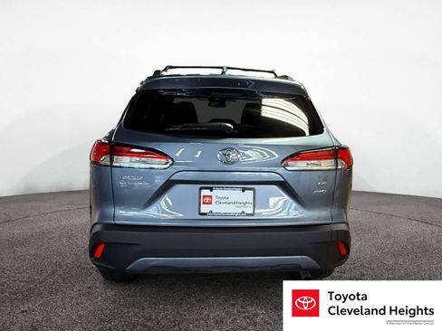 Used 2024 Toyota Corolla Cross LE image 5