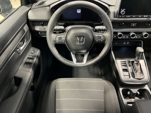 Used 2025 Honda CR-V Sport image 16