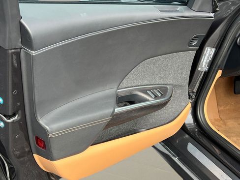 Used 2023 Lucid Air Touring image 11