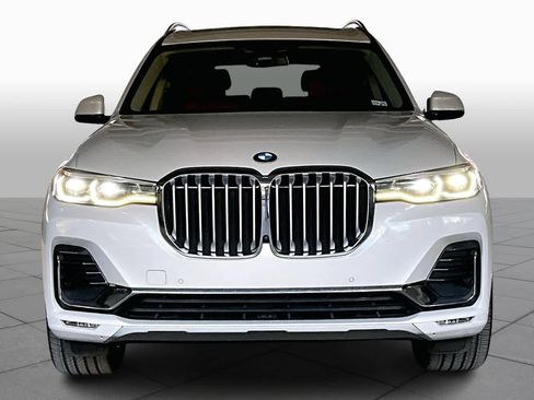 Used 2022 BMW X7 xDrive40i w/ Executive Package image 3