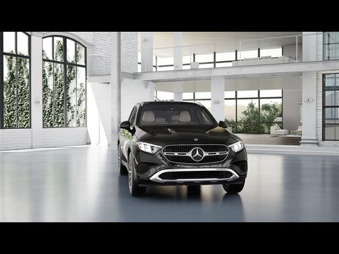 Certified 2026 Mercedes-Benz GLC 300 4MATIC image 3