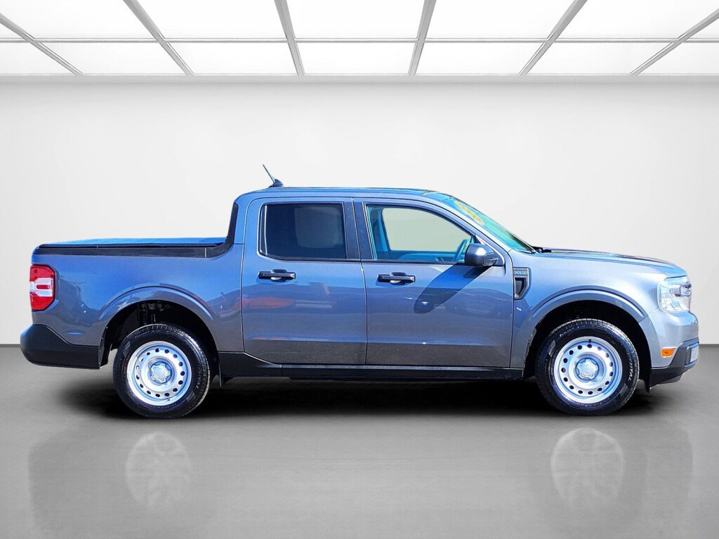 Used 2024 Ford Maverick XLT FWD image 6