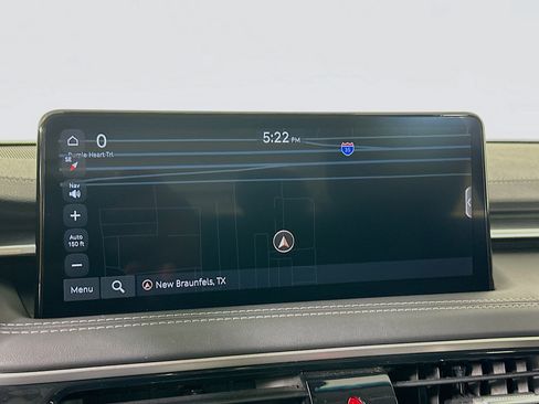 Used 2025 Genesis G70 2.5T image 22