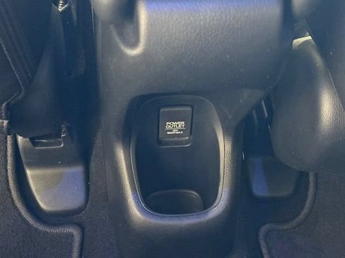 Used 2019 Honda HR-V EX-L image 4