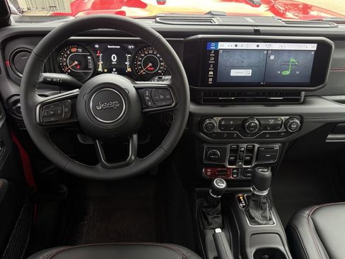 New 2026 Jeep Wrangler Unlimited Rubicon AWD/4WD image 9