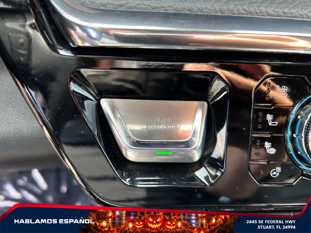 Used 2024 GMC Sierra 1500 Denali AWD/4WD image 23