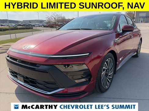 Used 2024 Hyundai Sonata Limited FWD image 4