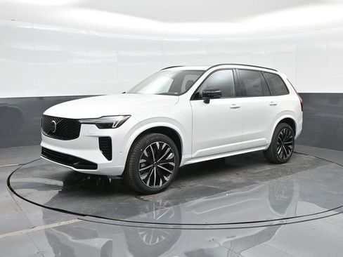 New 2026 Volvo XC90 B6 Ultra w/ Protection Package Premier image 5
