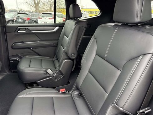 New 2026 GMC Acadia Elevation w/ Black Edition image 16