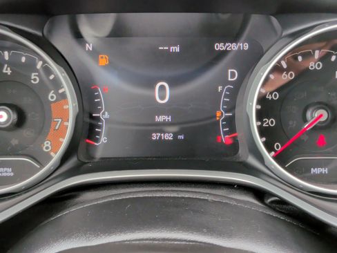 Used 2018 Jeep Compass Sport w/ Tech Group image 20