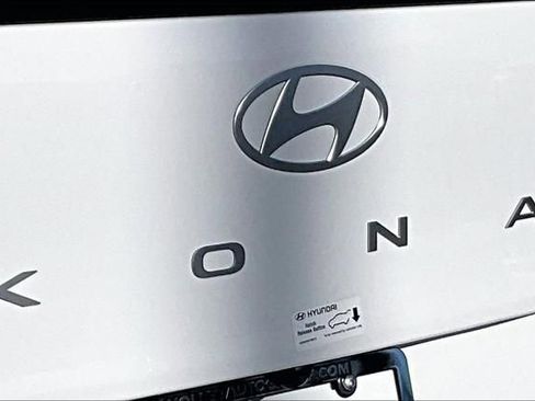 New 2026 Hyundai Kona SE FWD image 12