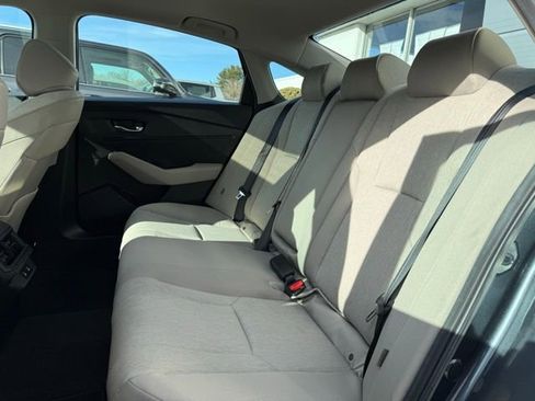 Used 2025 Honda Accord SE image 12