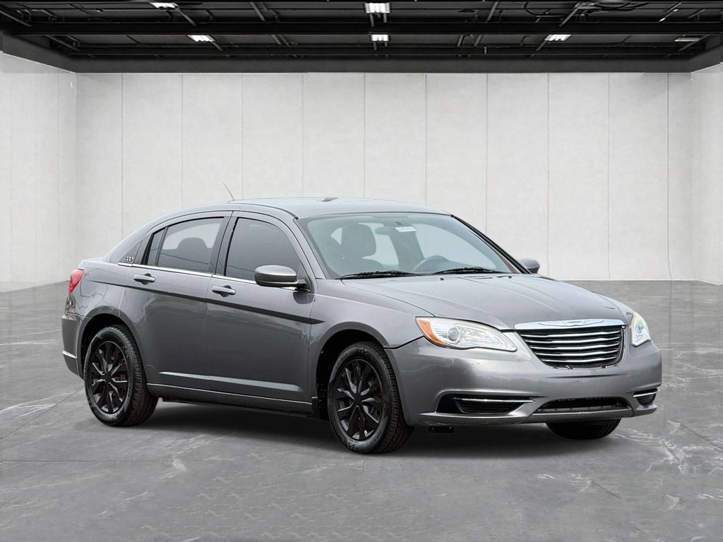 Used 2012 Chrysler 200 LX FWD image 3