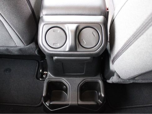 New 2026 Jeep Wrangler Sport AWD/4WD image 30