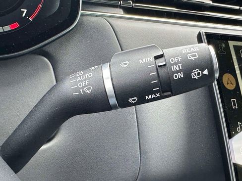 Used 2023 Land Rover Range Rover SE AWD/4WD image 40