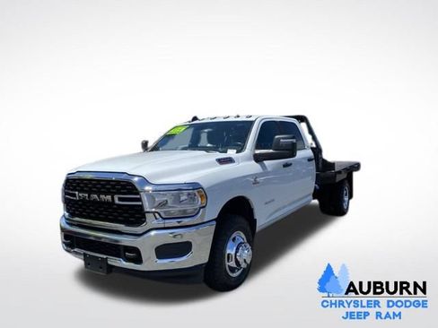 Used 2024 RAM 3500 SLT w/ Quick Order Package 2YG SLT AWD/4WD image 3