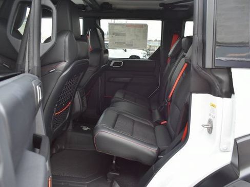 Used 2025 Ford Bronco Raptor AWD/4WD image 38