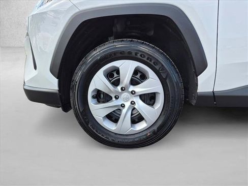 Certified 2025 Toyota RAV4 LE AWD/4WD image 20