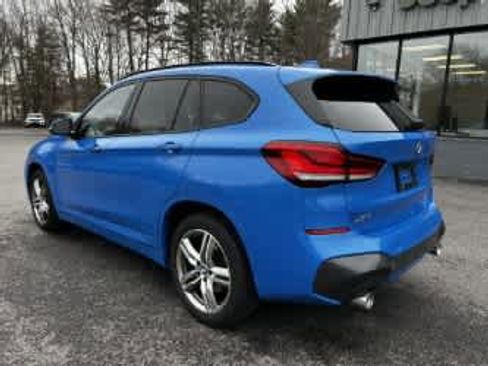 Used 2020 BMW X1 xDrive28i image 4