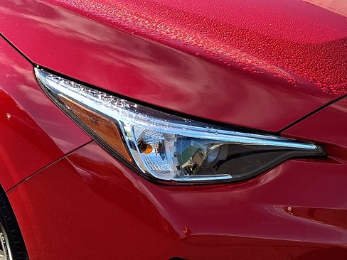 Certified 2024 Subaru Impreza 2.0i Sport AWD/4WD image 9