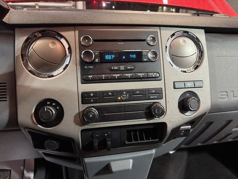 Used 2016 Ford F250 XLT w/ XLT Value Package image 17