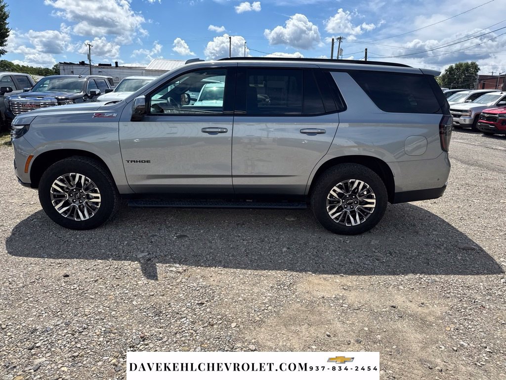 Used 2025 Chevrolet Tahoe Z71 w/ Comfort Package AWD/4WD image 2