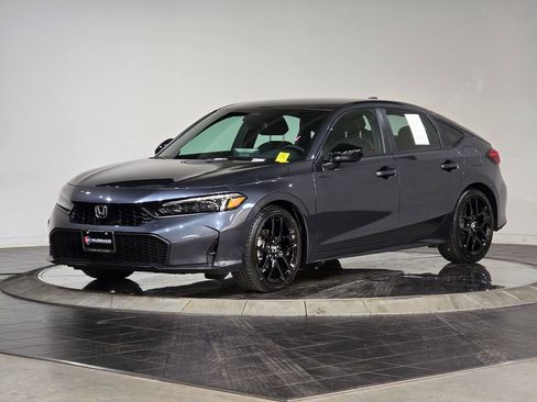 Used 2025 Honda Civic Sport image 5