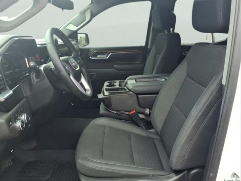 Used 2025 GMC Sierra 1500 Elevation AWD/4WD image 18