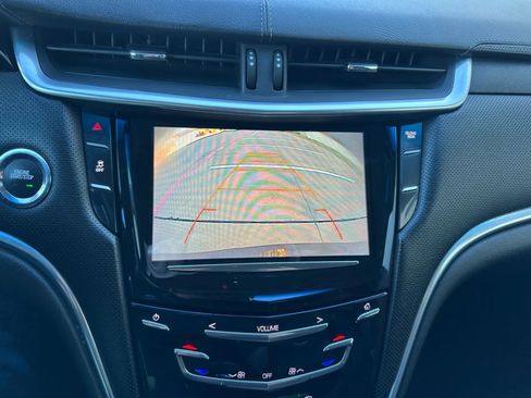 Used 2017 Cadillac XTS Sedan 4D image 43