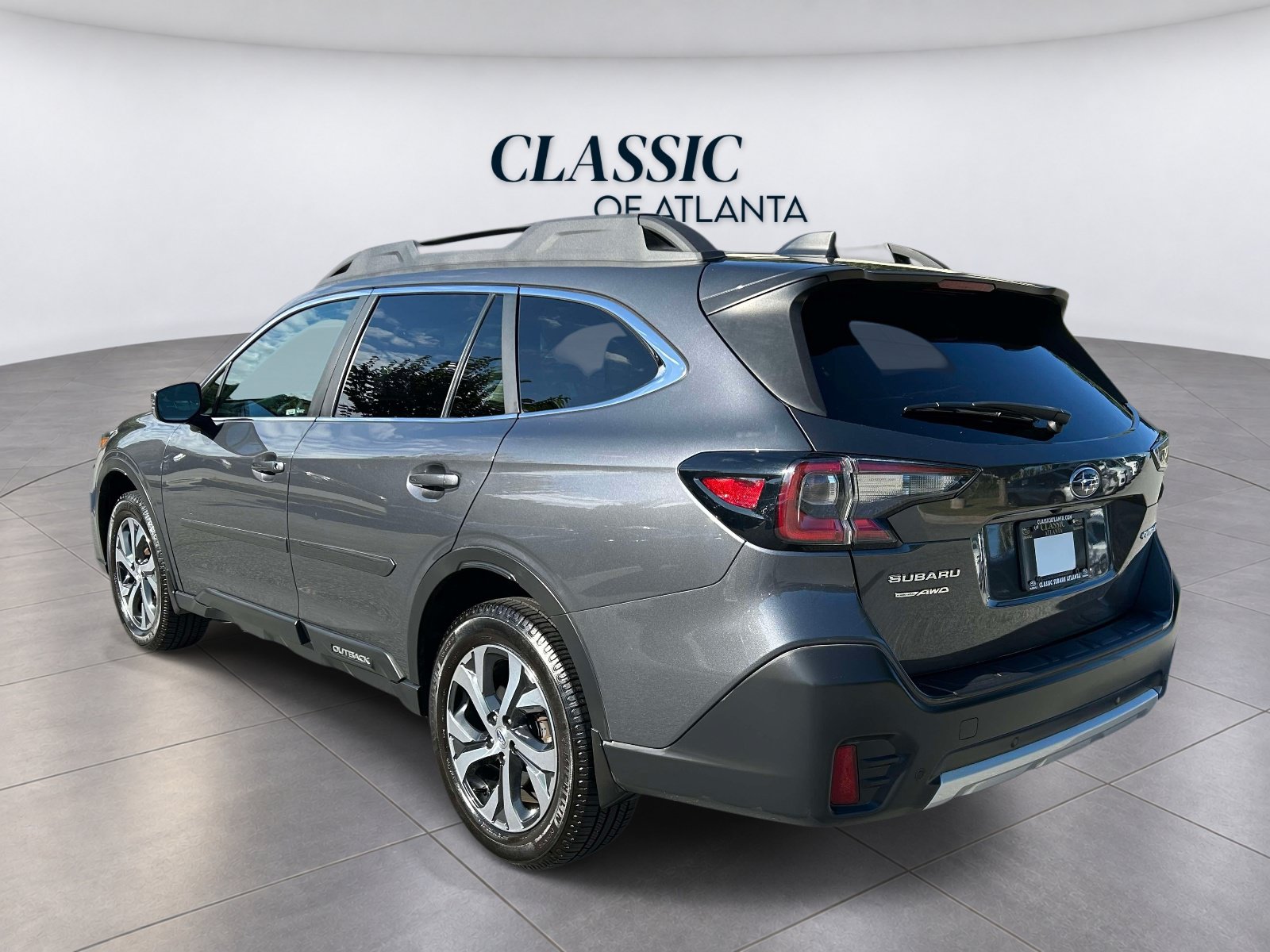 Used 2020 Subaru Outback Limited w/ Popular Package #2 AWD/4WD image 3