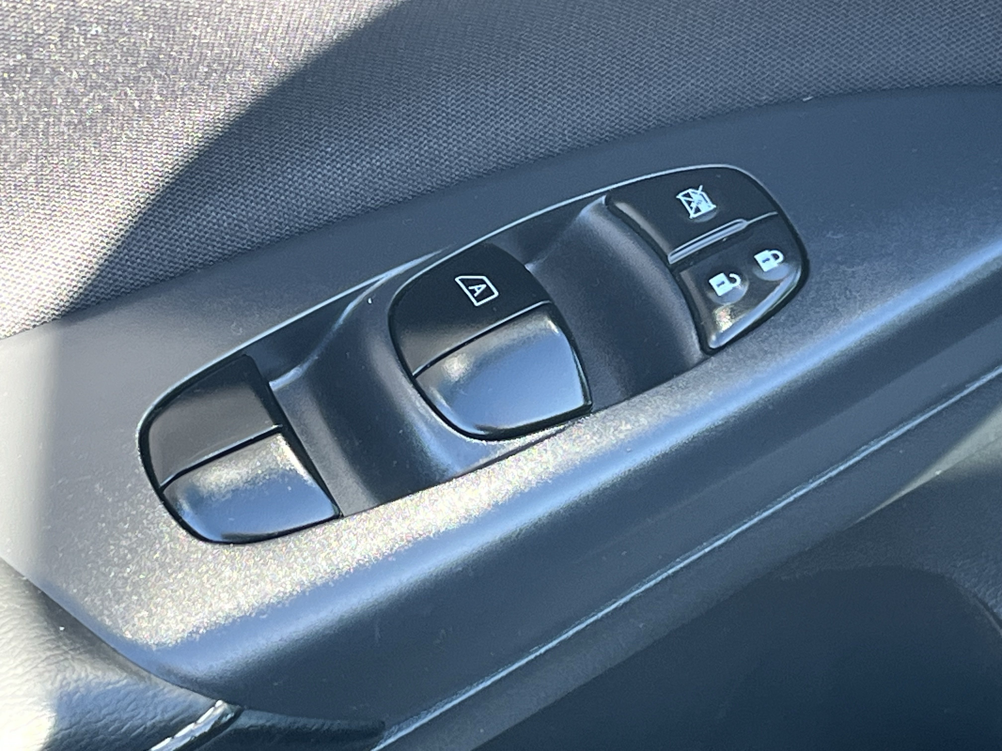 Used 2017 Nissan Sentra SV w/ Style Package FWD image 20