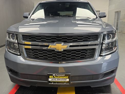 Used 2016 Chevrolet Suburban LT RWD image 4